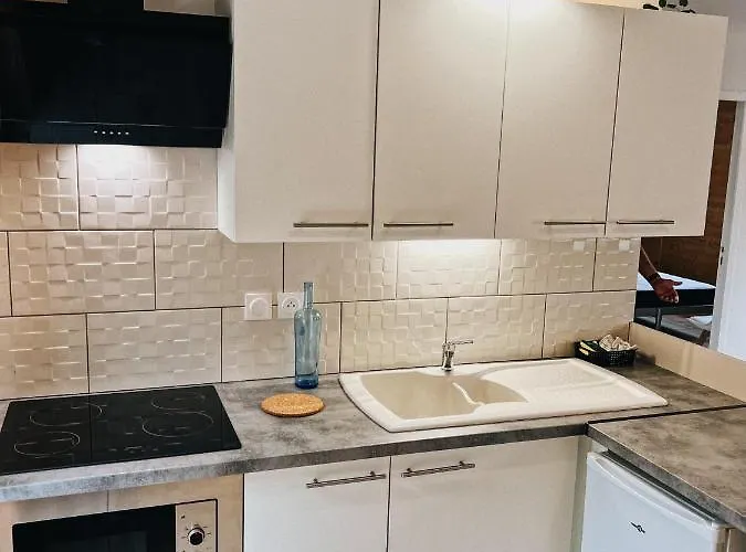 Chaletdesilles Mayotte Iiiii * Prat-Bonrepaux